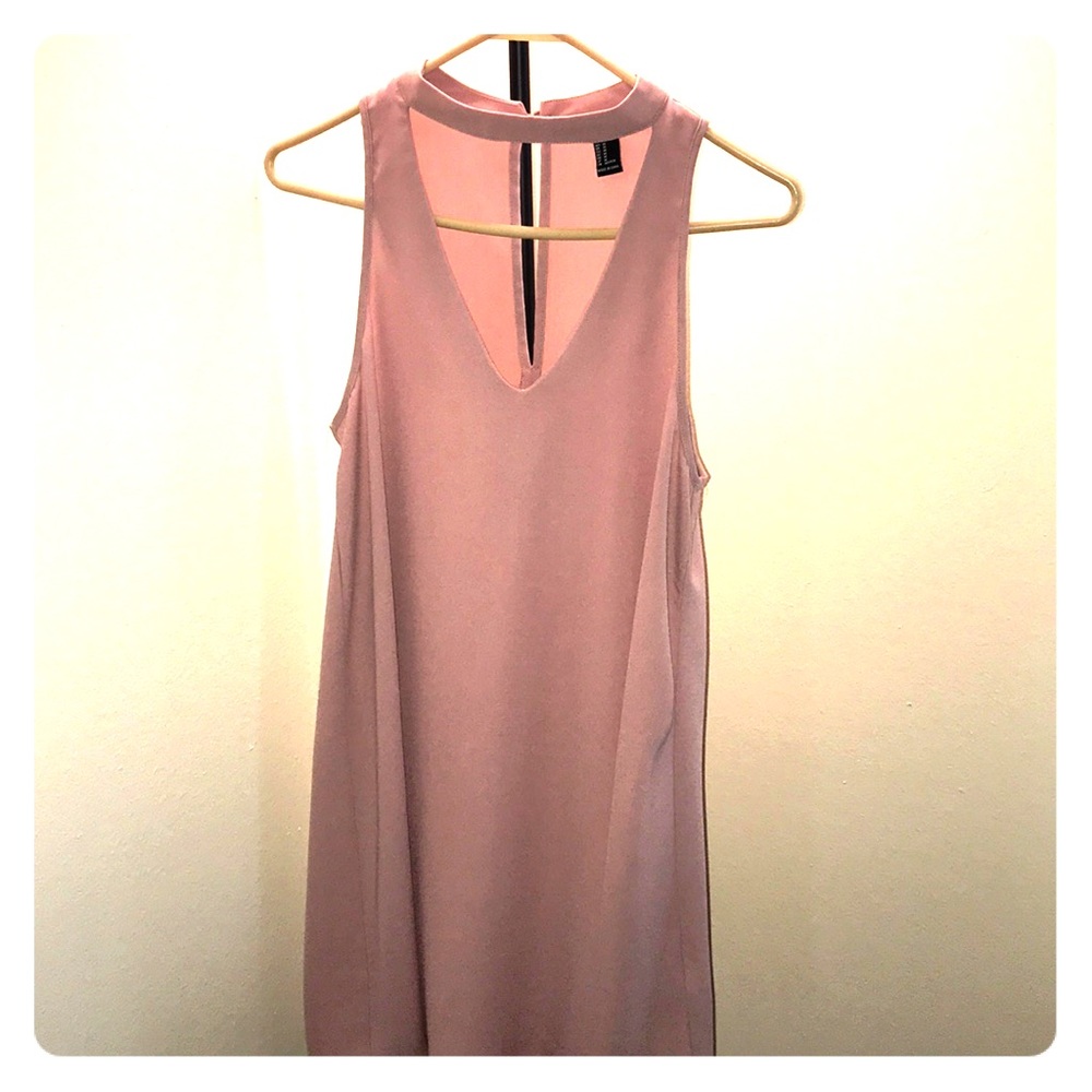 Forever 21 blush dress